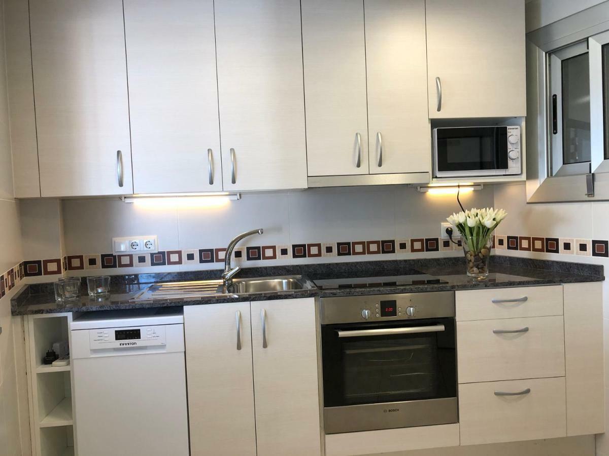Apartamento David L'Ampolla Bagian luar foto